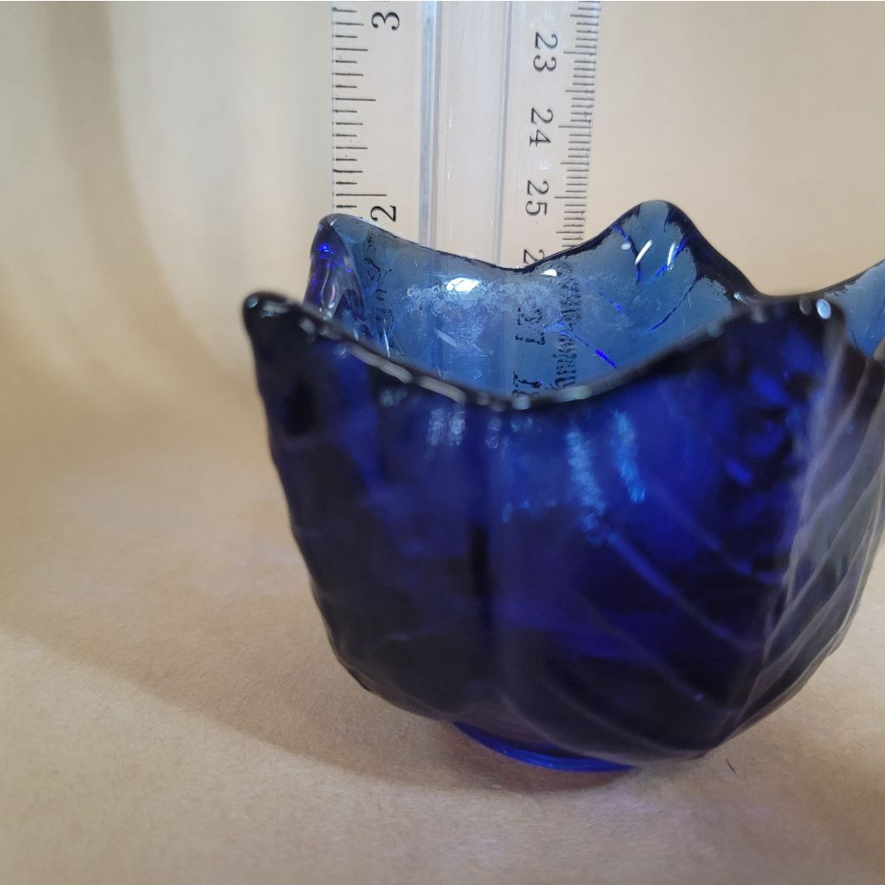 Upper Canada Soap & Candle Makers Glass Tulip Bowl candle holder Cobalt Blue 2" - Picture 5 of 6